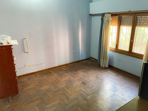 Venta De Ph Interno 4 Ambientes C/ Patio Banfield