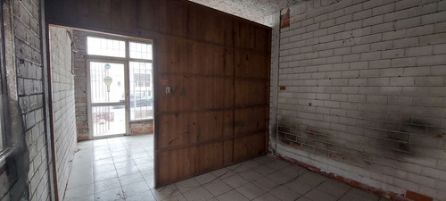 Imagen 12 de 18 de Locales Comerciales En Venta En Buceo Sobre Rivera