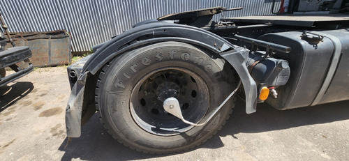 Imagen 6 de 25 de Renault 380 Automatico Mod 2013