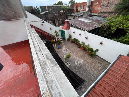 Casa En Venta En Lanus Este