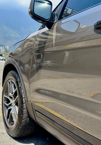 Ford Explorer Sport V6 4x4