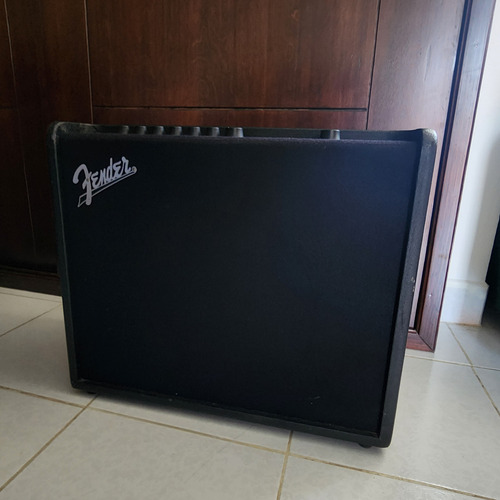Amplificador Fender Mustang Gt 100 Negro (Usado)