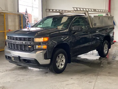 Chevrolet Silverado 4.3 Wt Cab Reg At 4X4