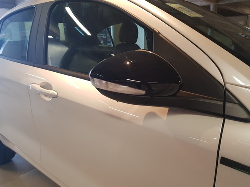 Fiat Cronos Drive 1.3 Dsigne (deportivo) Venta Directa 0km