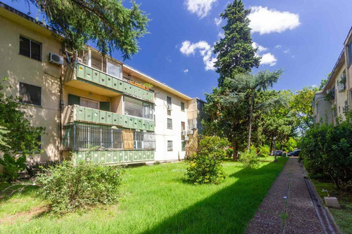 Venta 3 Ambientes Barrio Kennedy Versalles