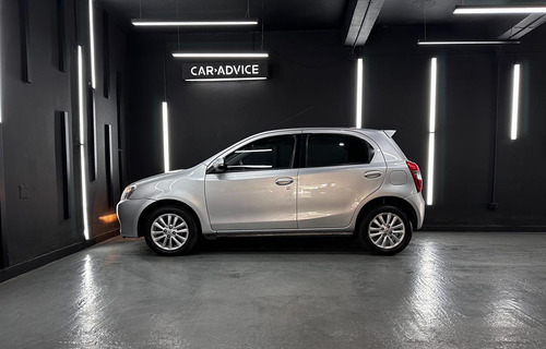 Toyota Etios 1.5 XLS 5P L13