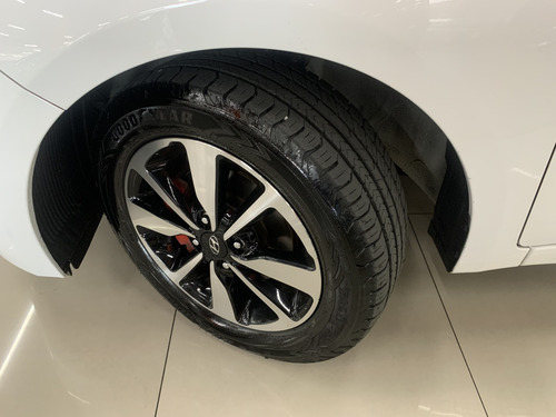 Hyundai HB20 1.6 PREMIUM 16V FLEX 4P AUTOMÁTICO