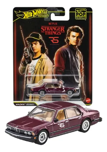 Hot Wheels Premium Bmw 733i 1983 Stranger Things 2025 Bordô