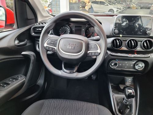 Imagen 8 de 17 de Fiat Cronos
