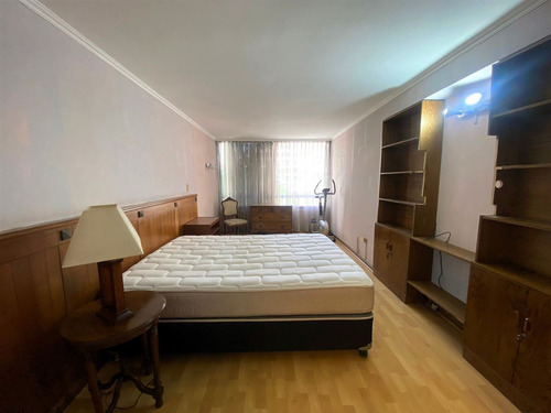 Departamento En Venta De 3 Dorm. En Las Condes