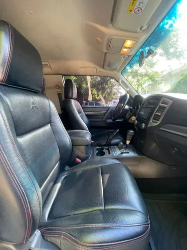 Mitsubishi Montero 3.5 Hard Top