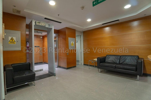 Oficina Comercial En Venta El Rosal Jose Carrillo Bm Mls #24-9921