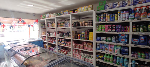 Botillería Y Minimarket Y Casa En Tongoy