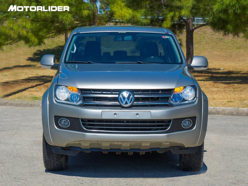 Imagen 8 de 25 de Volkswagen Amarok Highline At 4x4 Tdi| Permuta / Financia