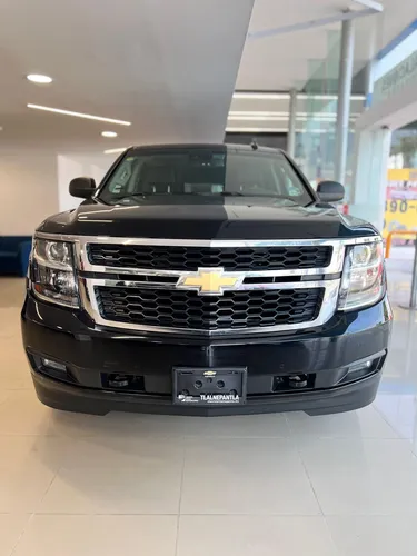 Chevrolet Suburban 6.0 V8 HD Piel 2 Fila Asientos 4x4 At
