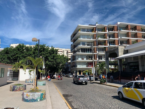 Imagen 17 de 23 de Departamento En Venta En Zona Romántica Con Vista Bahia Y Ce