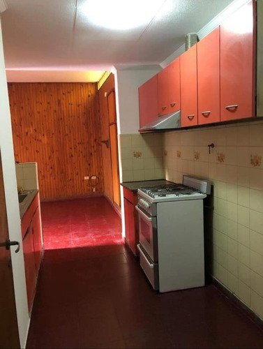Imagen 6 de 10 de Casa 4 Dorm - 2 Baños Calle. Larrauri 3396 Residencial V.s