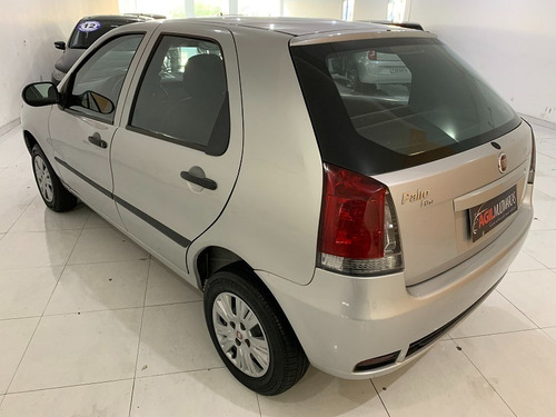 Fiat Palio 1.0 Fire Flex Segundo Dono 2016 Prata