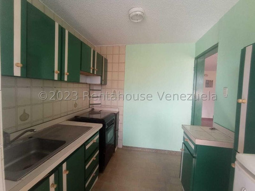 Apartamento En Venta En Base Aragua 24-13658 Mvs