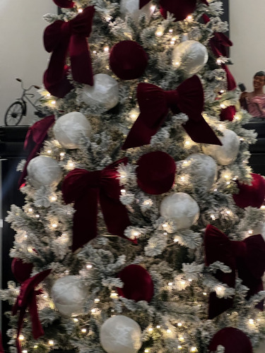 Arbol De Navidad 3.35cm Con Luces Y Decoracion