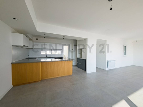 Imagen 7 de 29 de Departamento De 3 Dormitorios En Venta En La Plata.