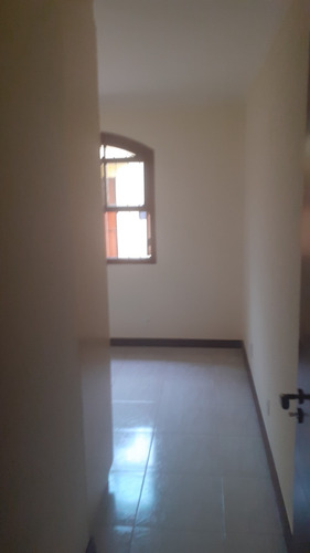 Casa Terrea Em Excelente Estado De Conservaçao Fl26