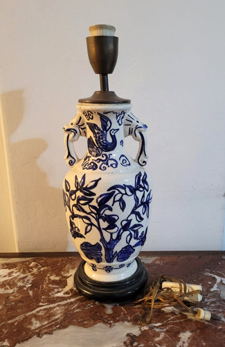 Antiguo Velador Porcelana Pintado A Mano.