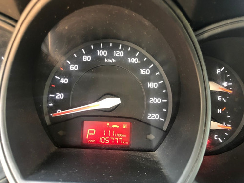 Imagen 7 de 12 de Kia Rio 4 Ex 1.4 Aut 2016