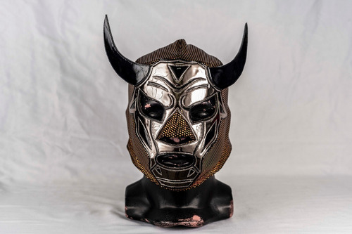 Máscara Profesional Del Luchador Caín Velasquez