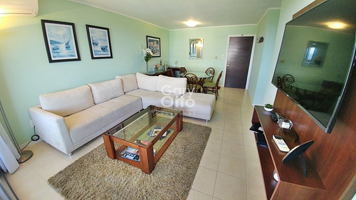 Apartamento Sobre Avenida Roosevelt Con Vista Al Mar- Ref: 23633