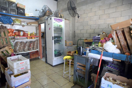 Imagen 2 de 12 de Venta Local En Lomas De Zamora