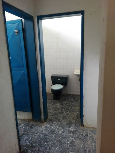 Imagen 8 de 8 de Galpon En Alquiler En La Calle Montes De Puerto La Cruz, Cerca De Refineria