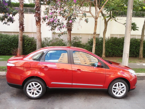 Fiat Grand Siena 2015 1.6 16v Essence Flex Dualogic 4p