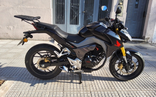 Imagen 14 de 16 de Honda Cb 190 R
