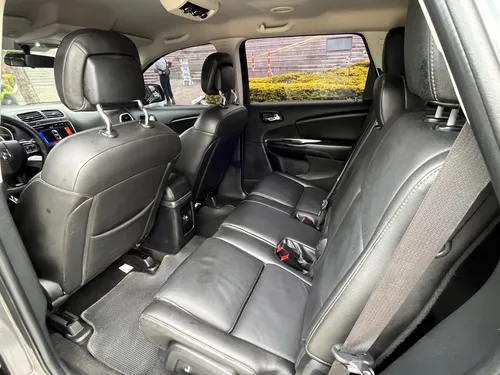 Dodge Journey 2.4 SE Automática 7 Puestos