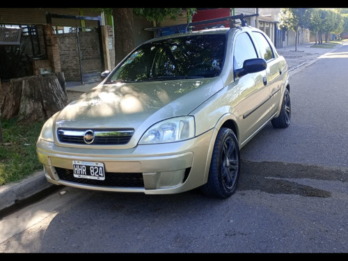 Chevrolet Corsa 1.8 Gl Aa+da