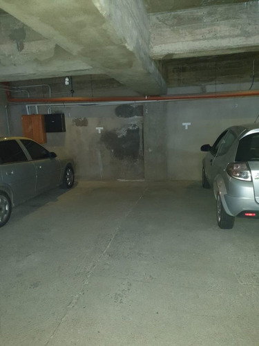 Imagen 4 de 7 de Cochera En Edificio Inteligente De Calle Quaglia, Bariloche