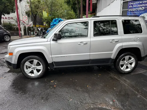 Jeep Patriot Sport 4x2 Cvt