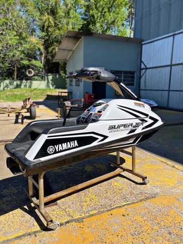 Jet Ski Yamaha Superjet 701