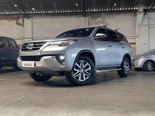 Toyota SW4 2.8 Srx 177cv 4x4 7as At