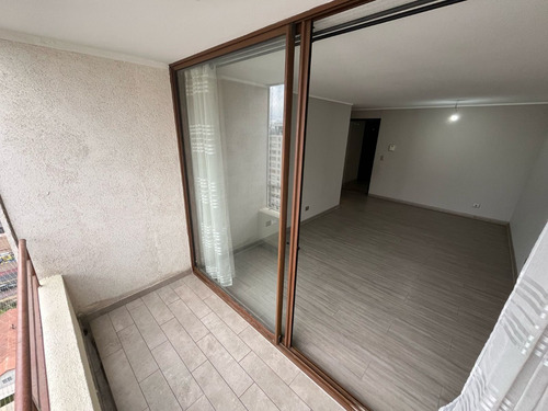 Amplio Arriendo Macul 2 Dormitorios + 2 Baños + 1e