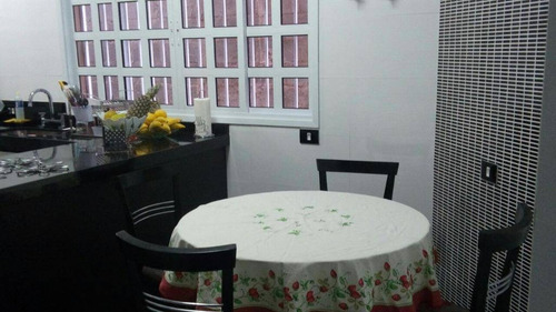 Sobrado Residencial À Venda, Parque Santa Teresa, Santa Isabel. - So0280