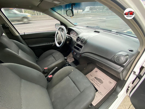 Imagen 11 de 14 de Chevrolet Aveo 2013 Lt Paquete B