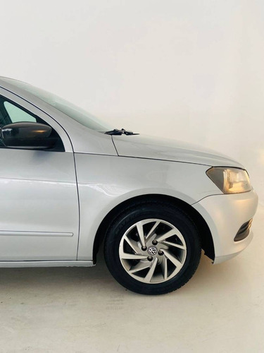 Imagem 2 de 10 de Volkswagen Gol 1.6 Mi 8v Flex 4p Manual