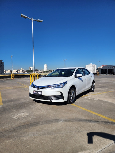 Toyota Corolla GLI UPPER automático 2019