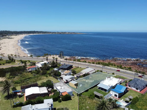 Venta Terreno Frente Al Mar En Punta Fria, Piriapolis - Superficie De 873m