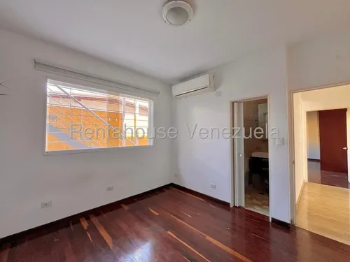 Casa En Venta En El Peñon Rvz