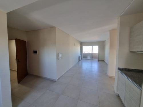 Departamento En Venta En Neuquen. Dos Dormitorios. En Pozo