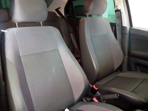 Imagem 3 de 12 de Volkswagen Voyage Msi Aut. 1.6 Flex - Baixa Km - Único Dono