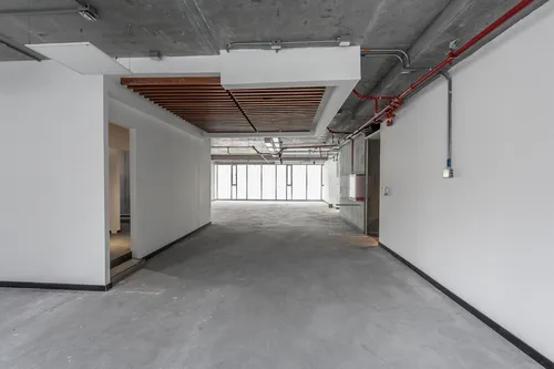 Oficina En Arriendo/venta En Chico Norte. Cod A1094081